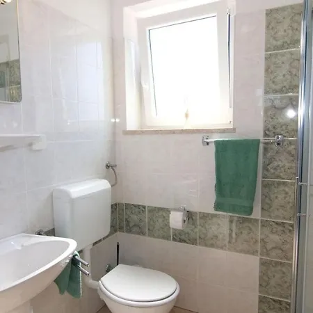 In With Swimming Pool Casa vacanze