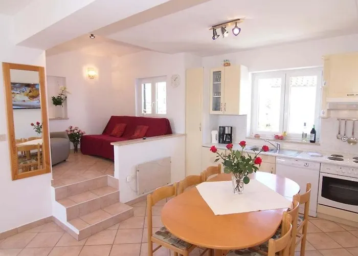 In With Swimming Pool Σπίτι διακοπών *